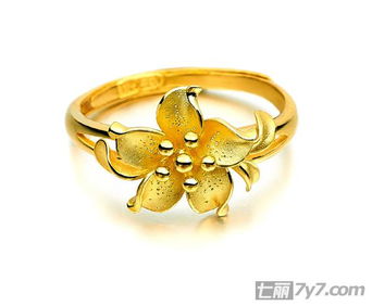 情比金堅，囍愛綿長 香港六福珠寶全新結婚黃金首飾系列閃耀上市